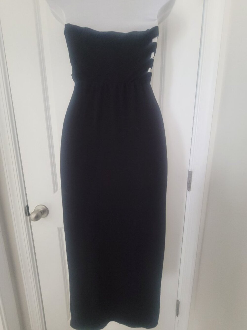 Strapless Bodycon - Picture 6 of 6